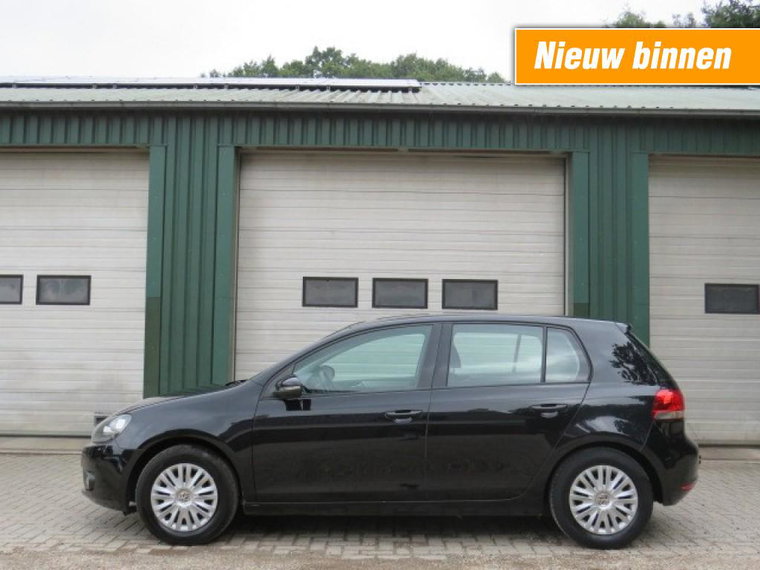 Volkswagen Golf foto 1