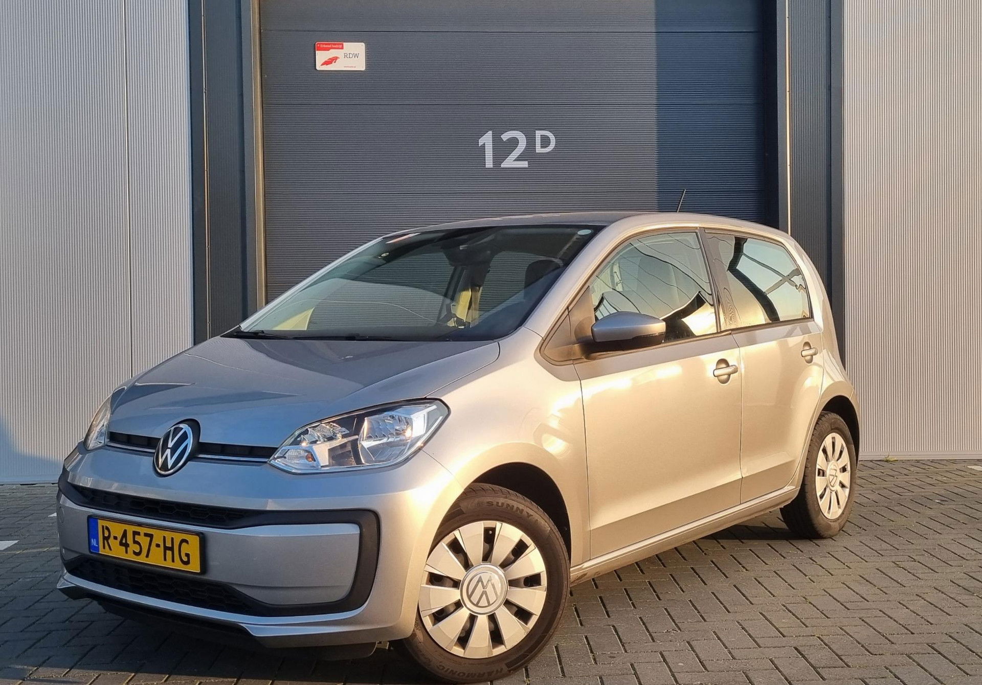 Volkswagen up!