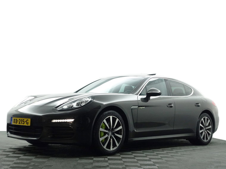 Foto van Porsche Panamera