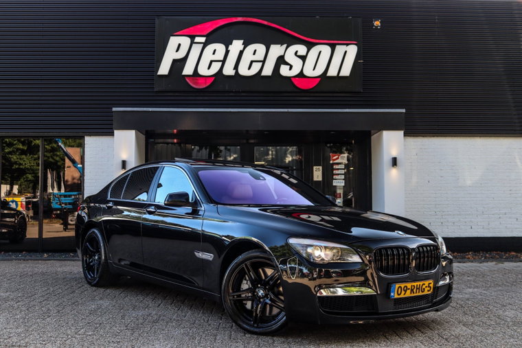 BMW 7 Serie foto 1