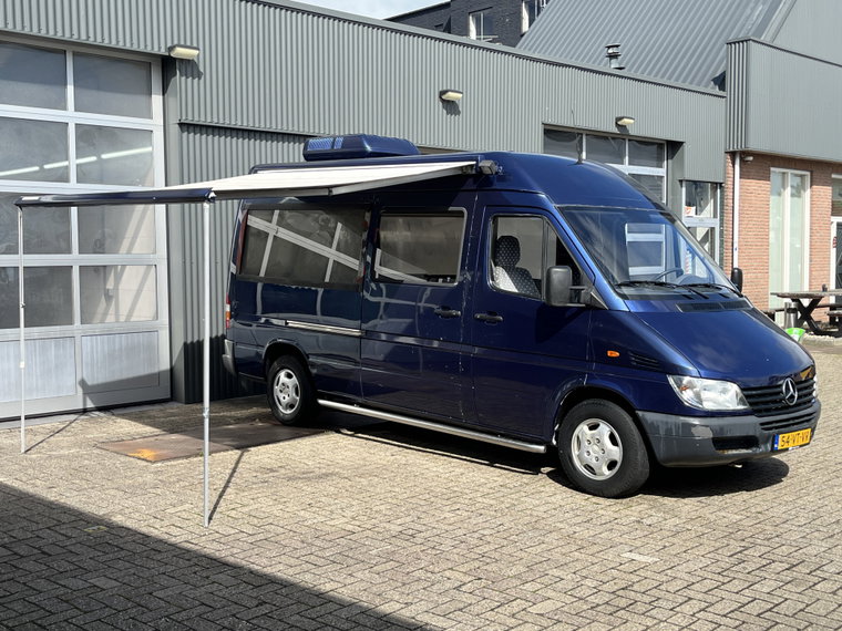 Mercedes-Benz Sprinter foto 1