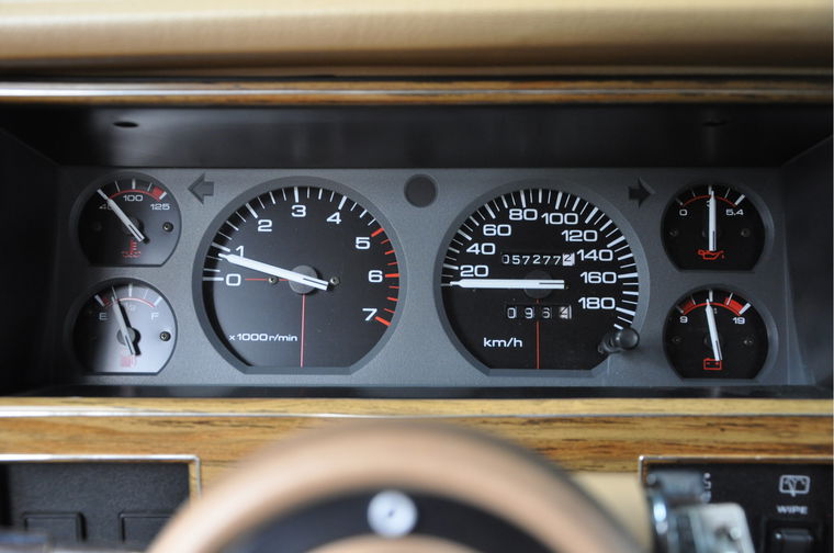 Jeep Wagoneer