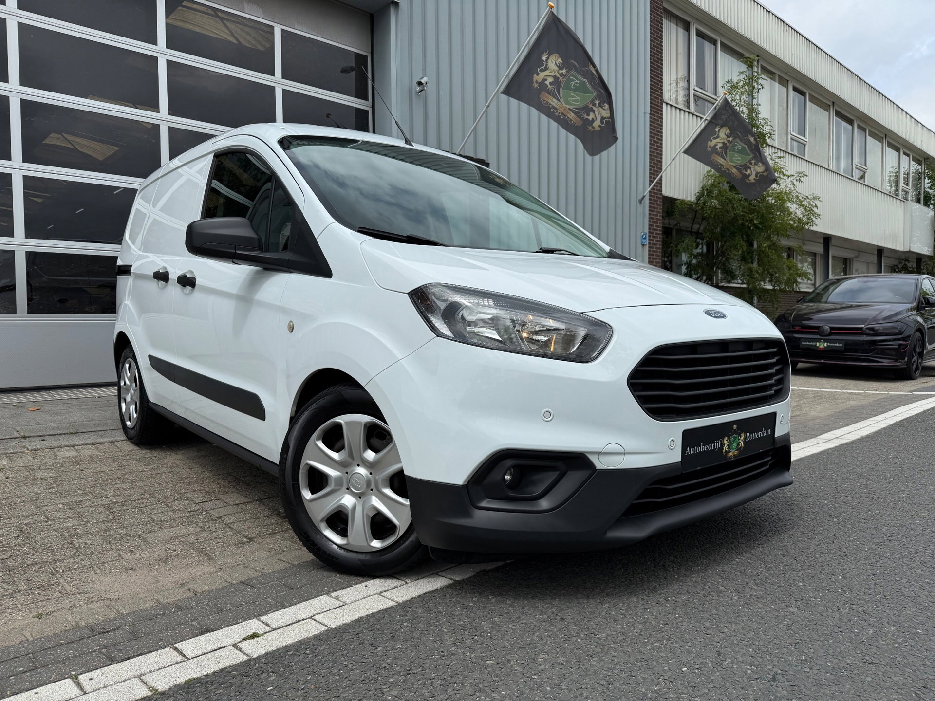 Foto van Ford Transit Courier