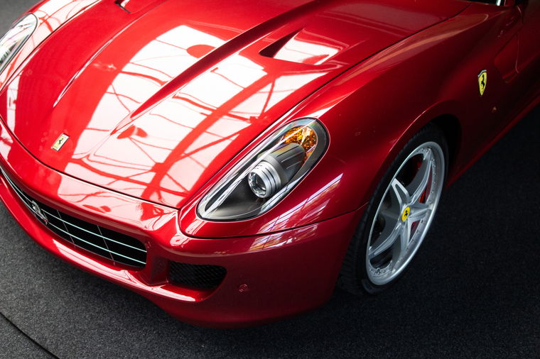 Ferrari 599