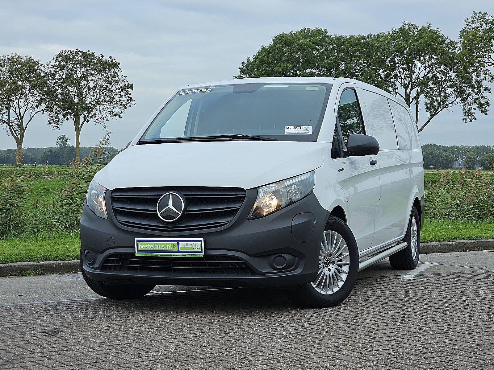 Foto van Mercedes-Benz eVito