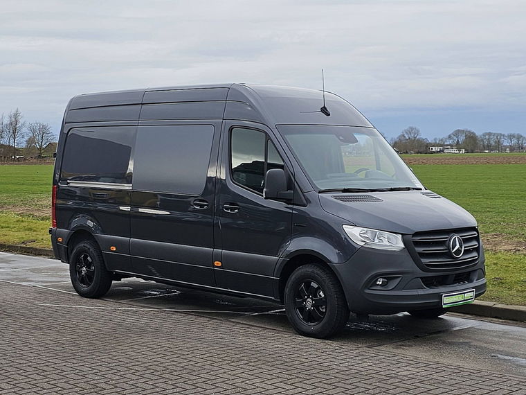 Mercedes-Benz eSprinter