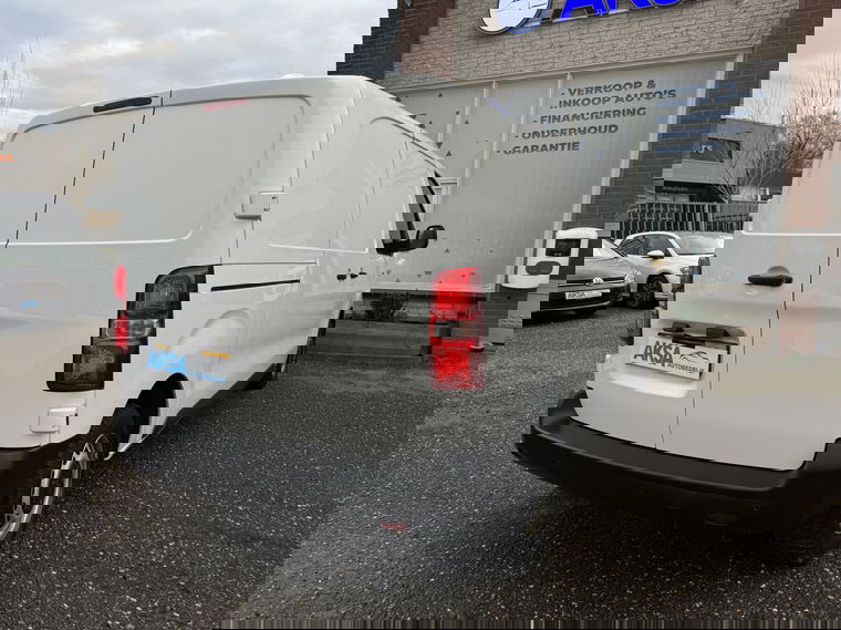 Toyota ProAce Worker