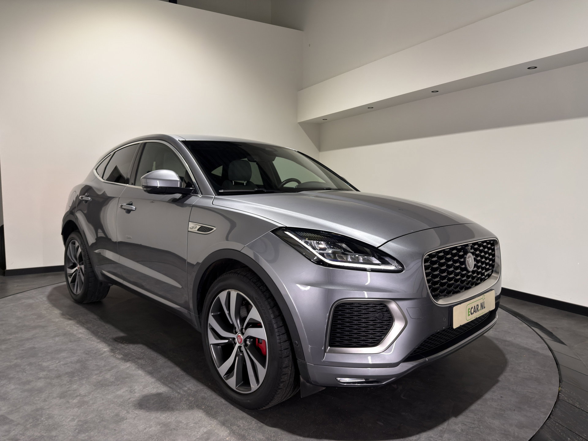 Foto van Jaguar E-PACE