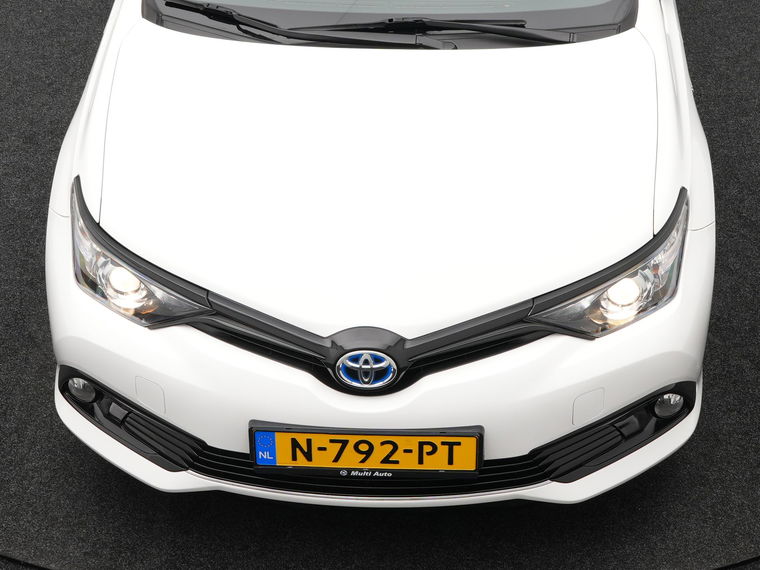 Toyota Auris Touring Sports