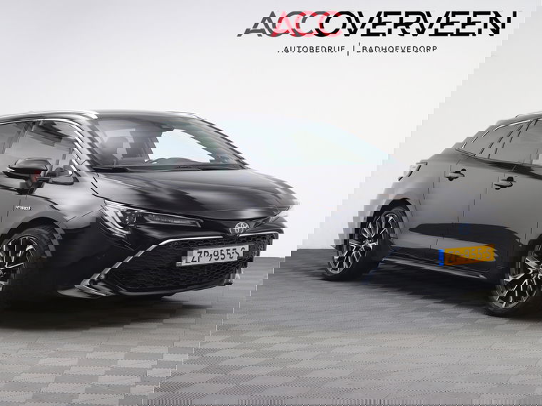 Toyota Corolla Touring Sports