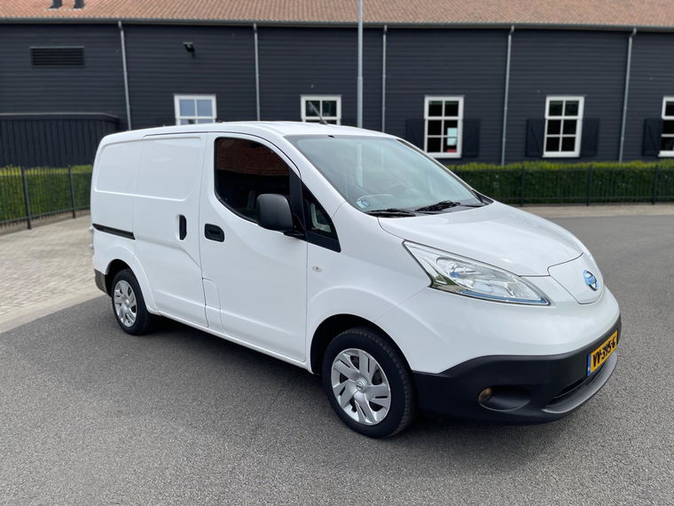 Nissan E-NV200