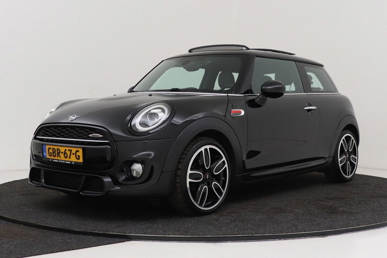 MINI 3-Deurs foto 1