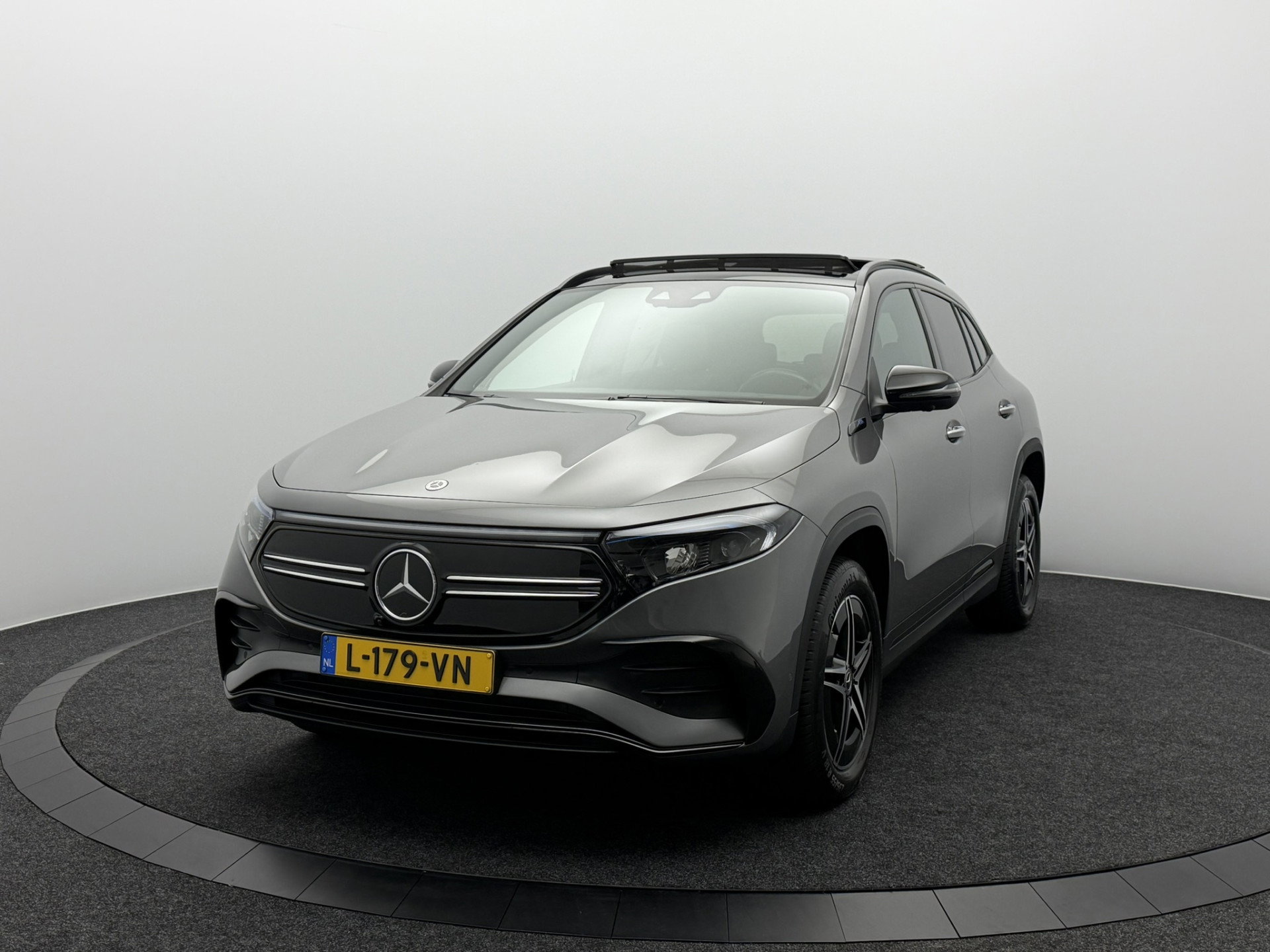 Foto van Mercedes-Benz EQA