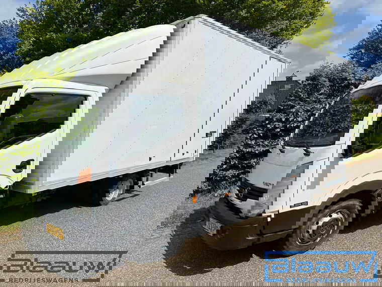 Nissan Cabstar