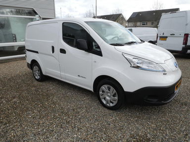 Nissan e-NV200