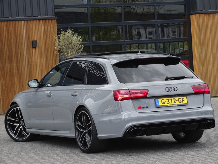 Audi RS6