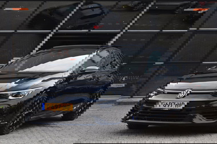 Volkswagen Golf 8