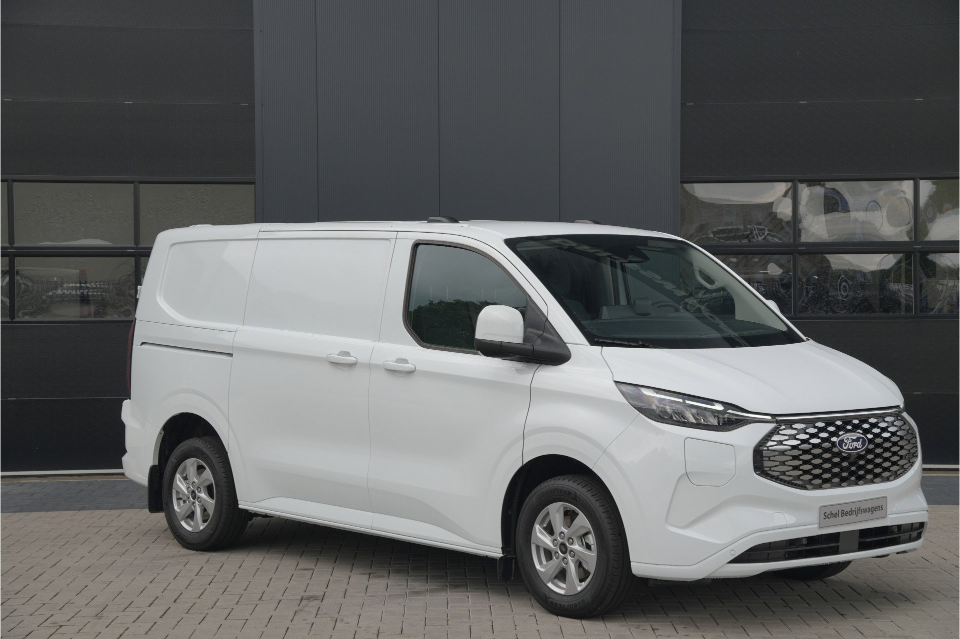 Foto van Ford E-Transit Custom