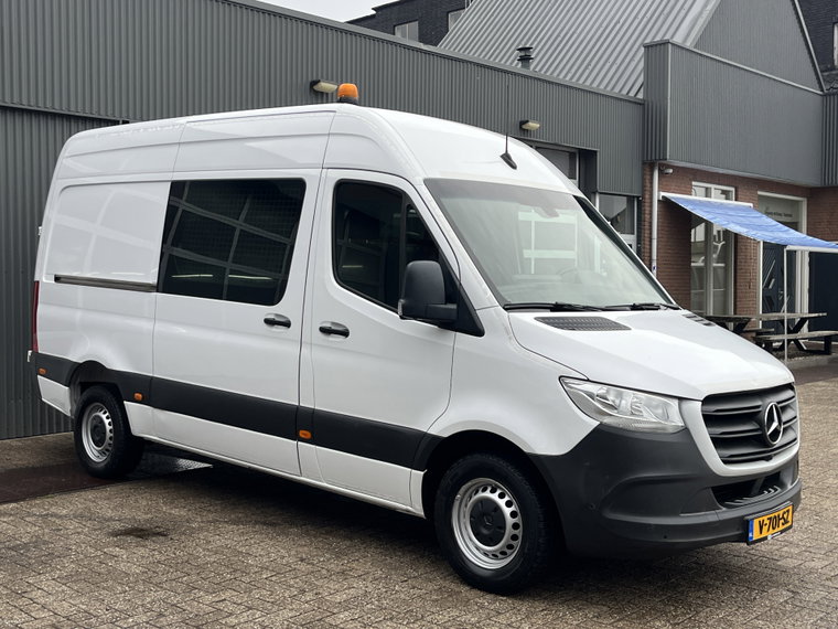 Mercedes-Benz Sprinter foto 1