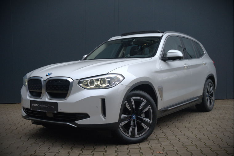 Foto van BMW iX3