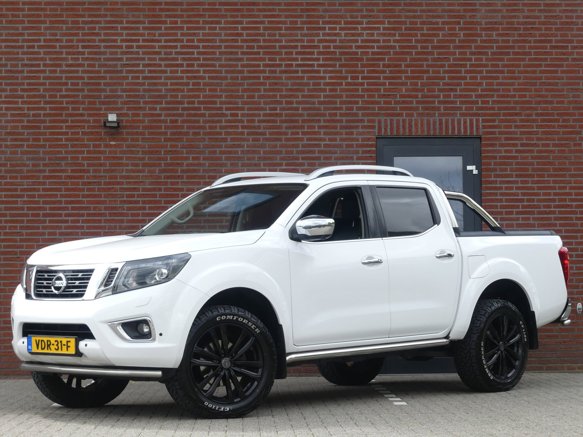Foto van Nissan Navara