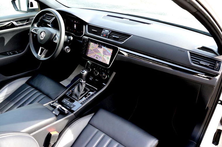 Škoda Superb