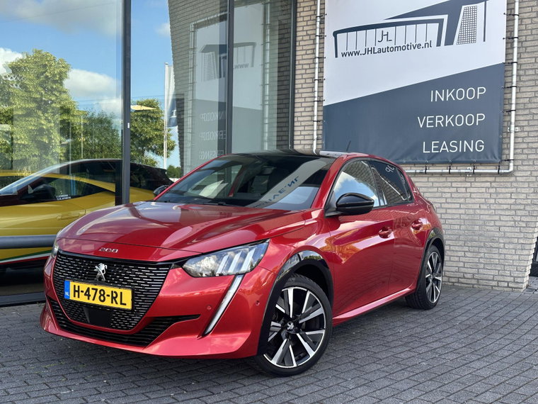 Peugeot 208 foto 1