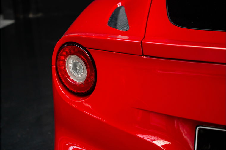 Ferrari F12