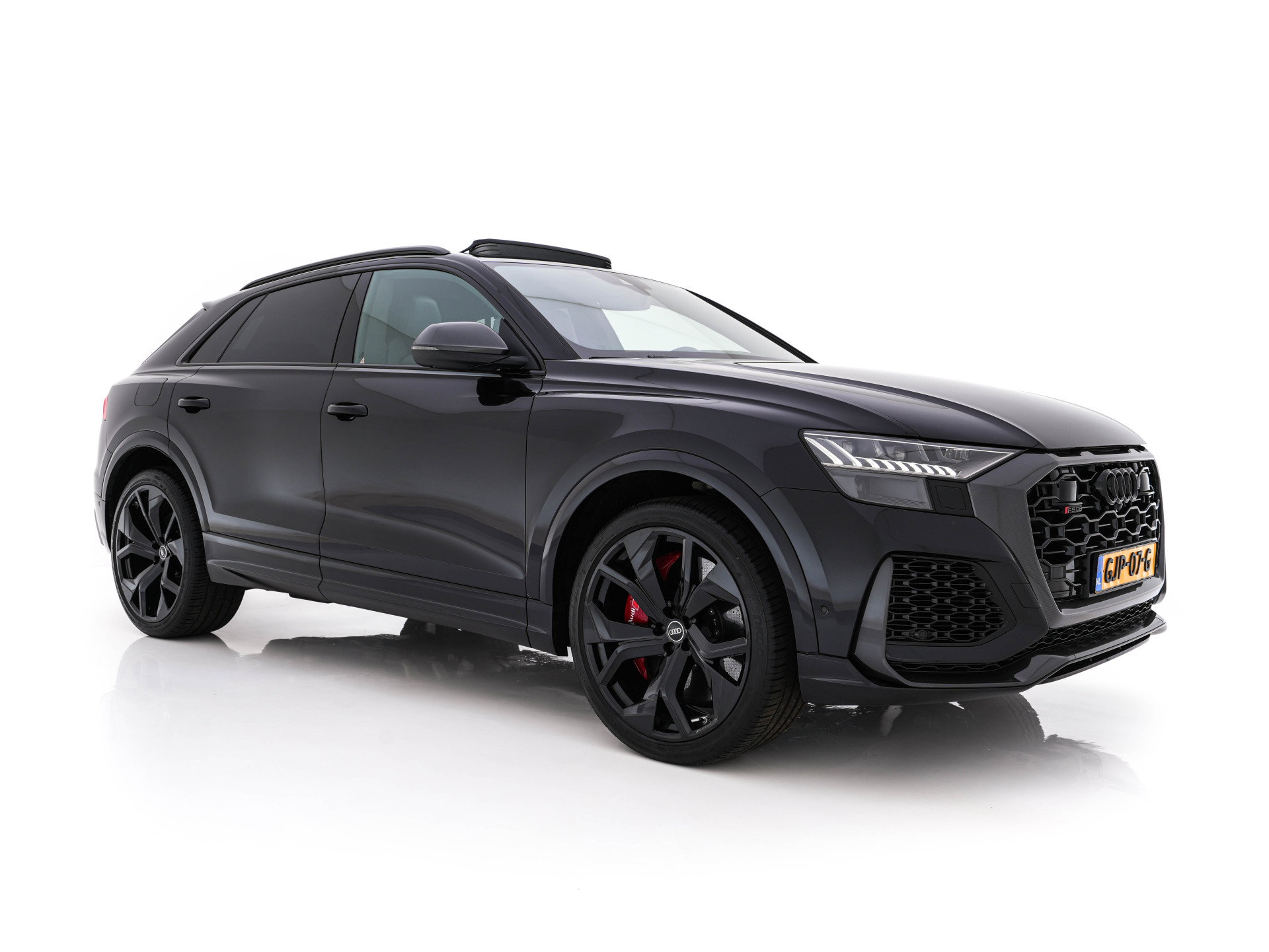 Foto van Audi RSQ8