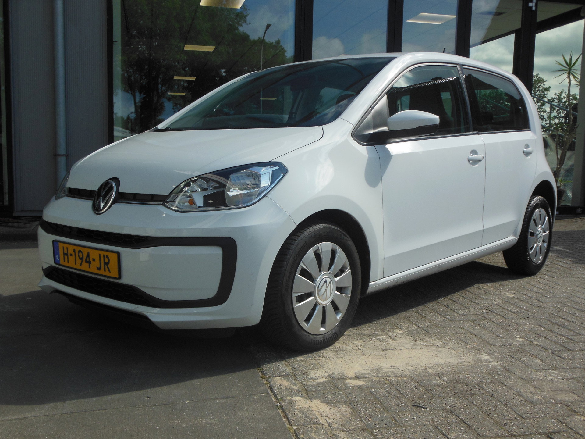 Foto van Volkswagen up!