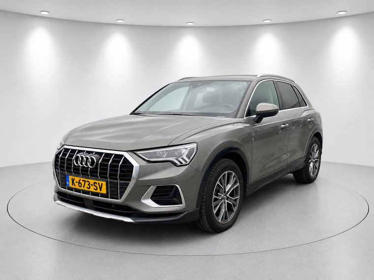 Audi Q3 foto 1