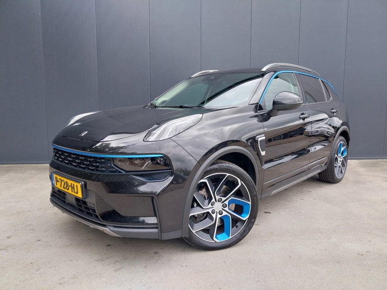 Lynk & Co 01