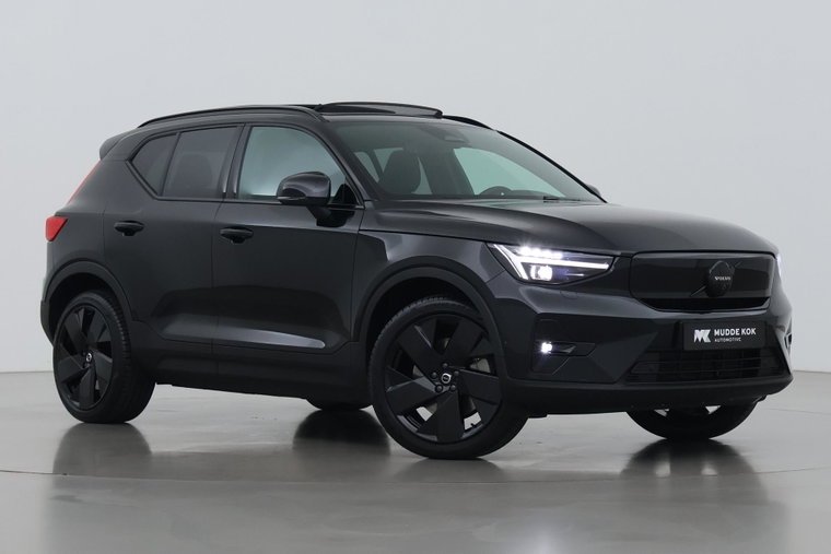 Volvo EX40