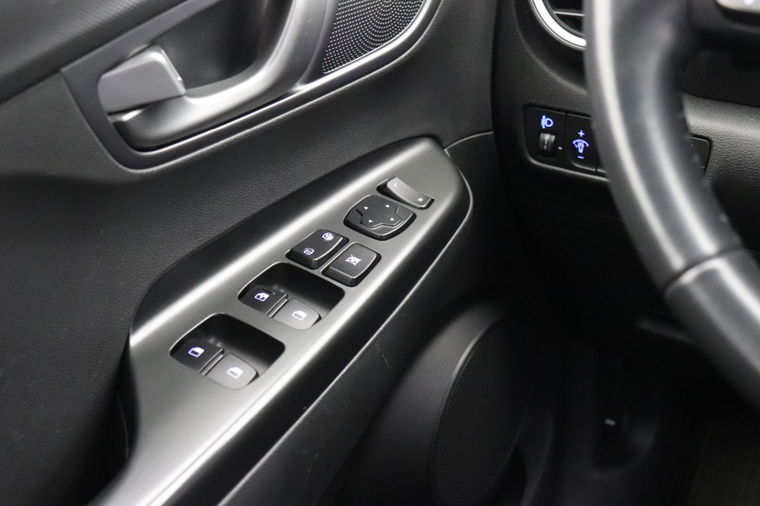 Hyundai KONA Electric