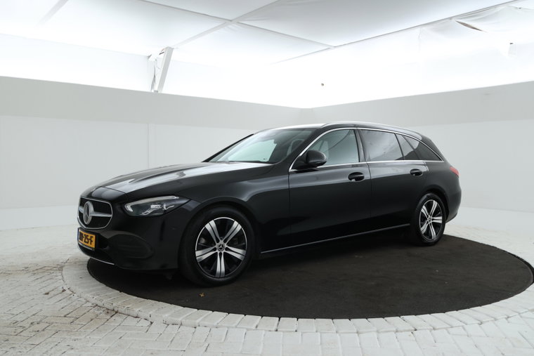 Mercedes-Benz C-Klasse foto 1
