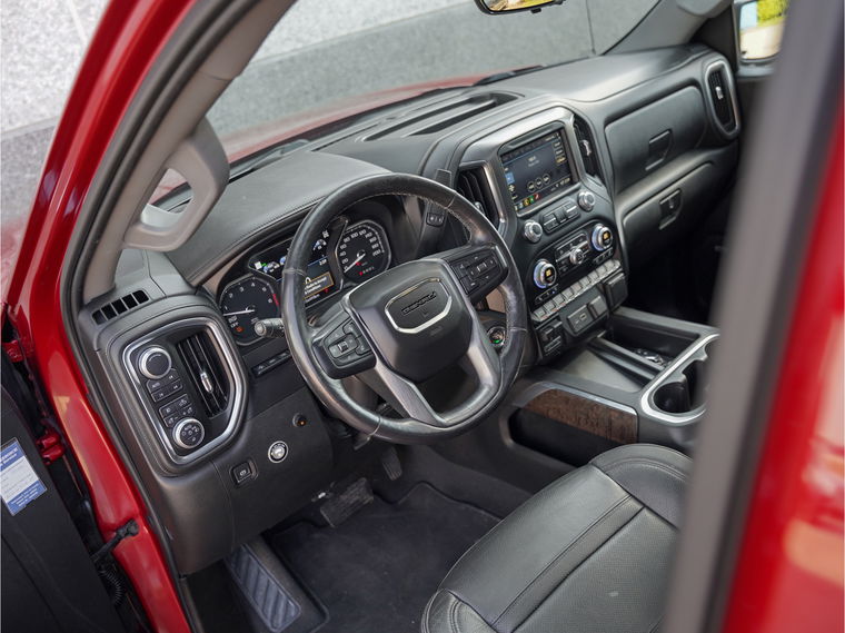 GMC Sierra