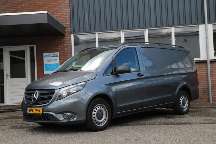 Mercedes-Benz Vito foto 1
