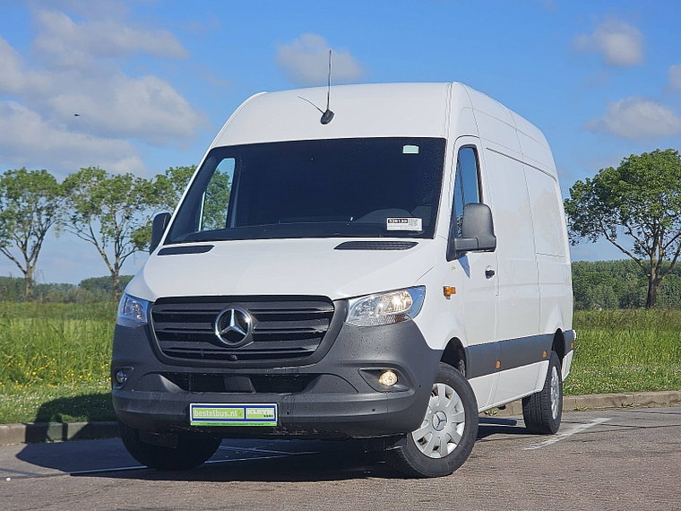 Foto van Mercedes-Benz Sprinter