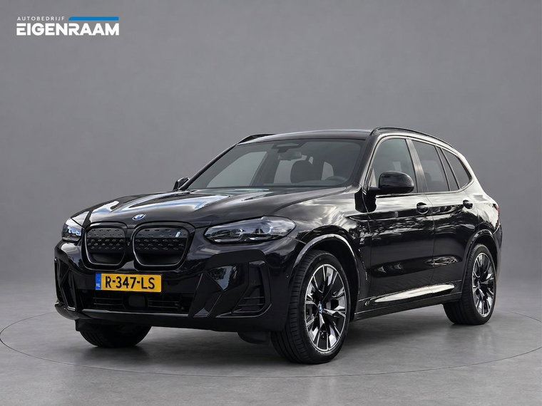 Foto van BMW iX3