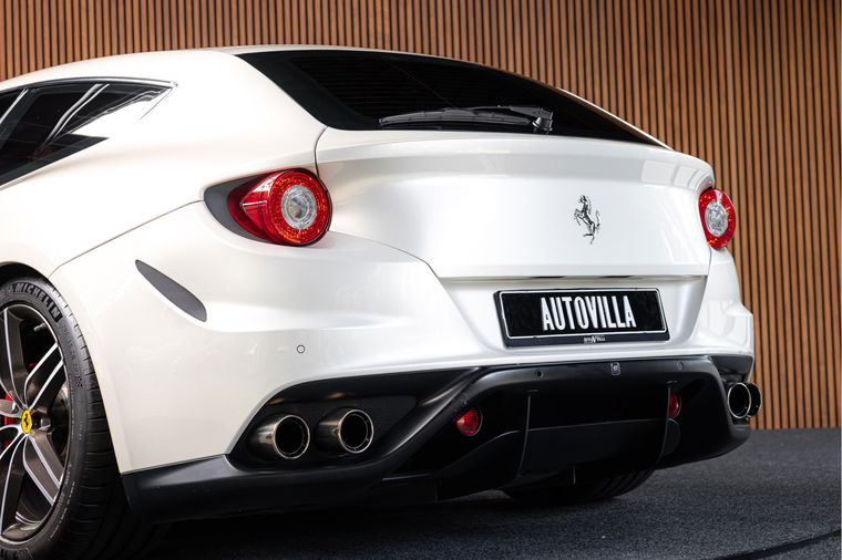 Ferrari FF