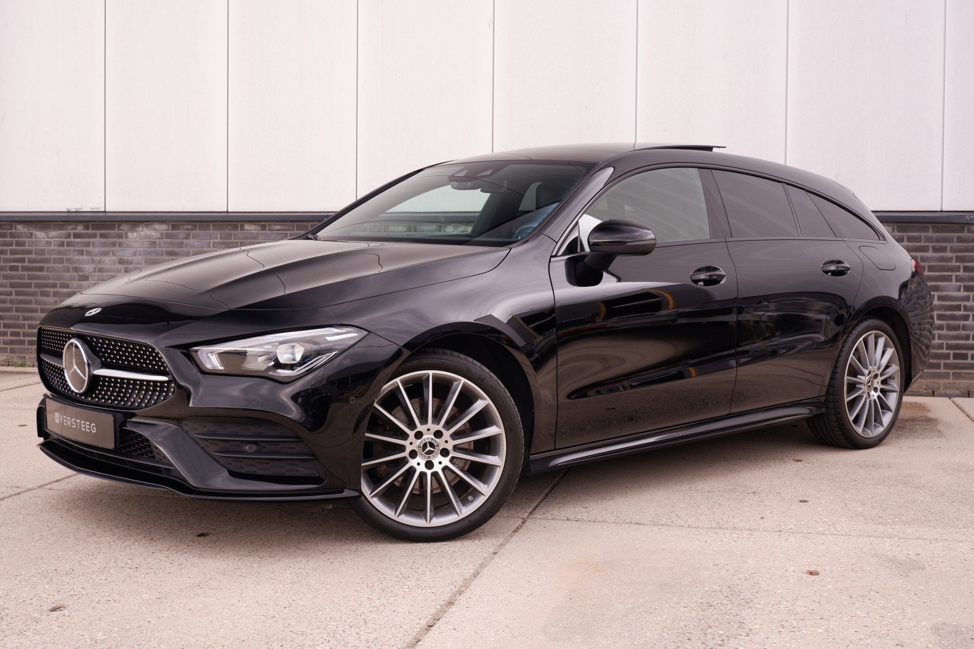 Foto van Mercedes-Benz CLA