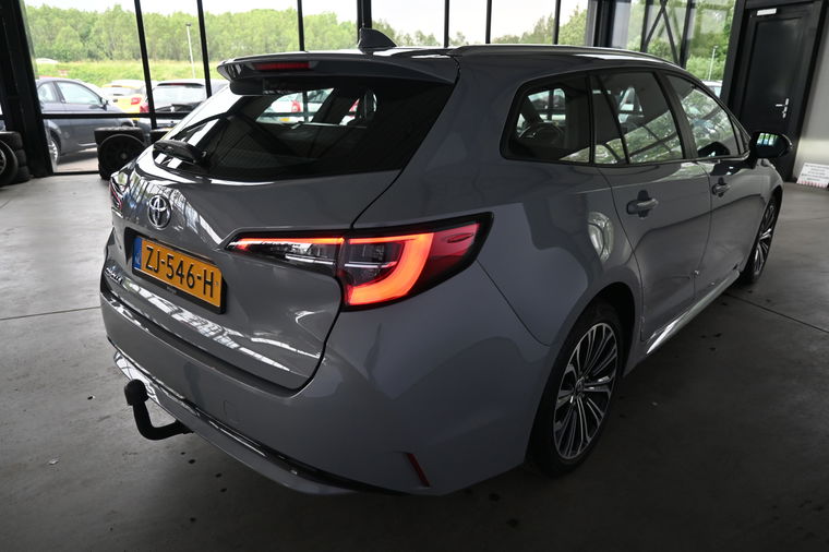 Toyota Corolla Touring Sports
