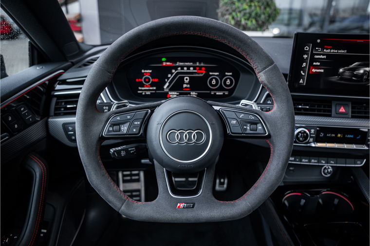 Audi RS5