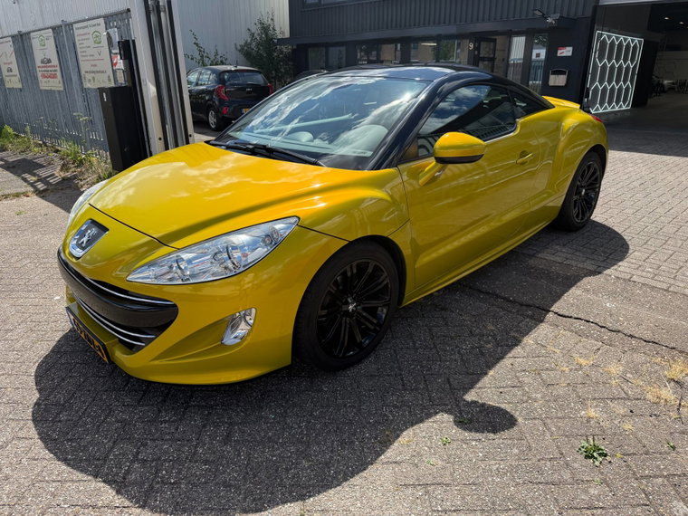 Peugeot RCZ