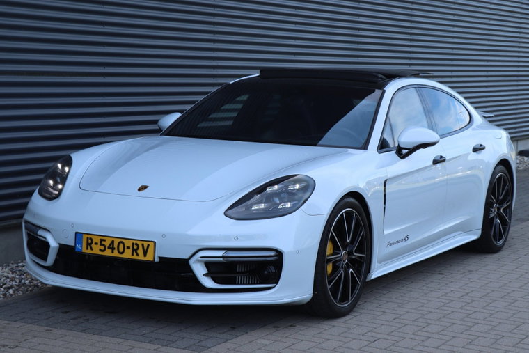 Foto van Porsche Panamera
