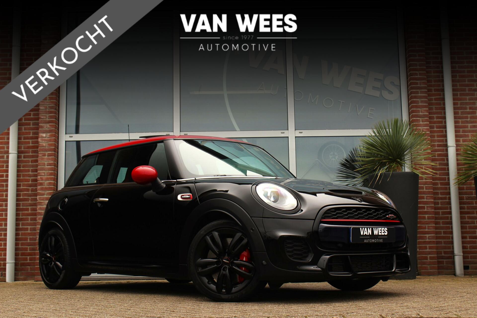 Foto van MINI Mini 2.0 F56 John Cooper Works Chili | 231 pk | Sport | Automaat |