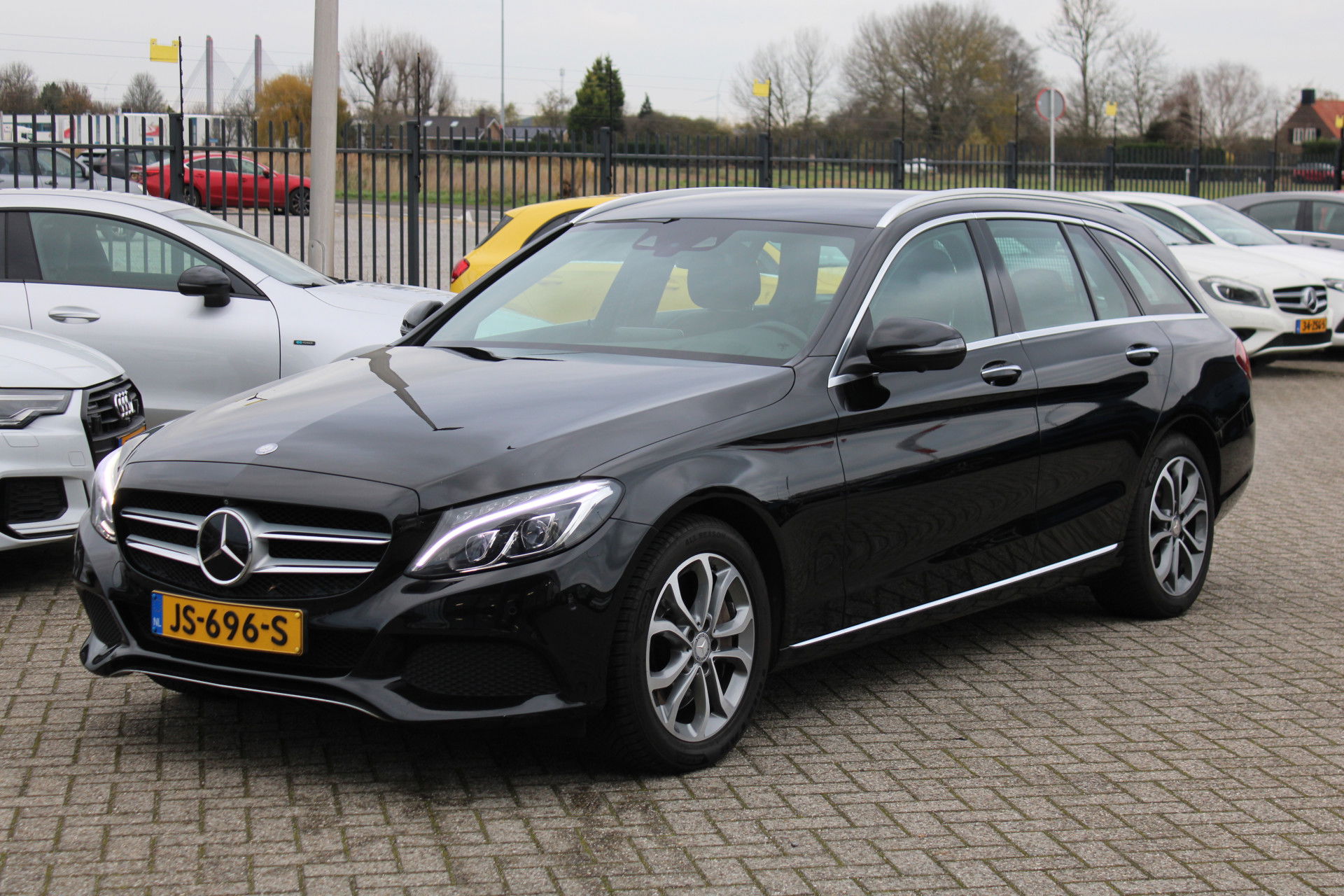 Foto van Mercedes-Benz C-Klasse