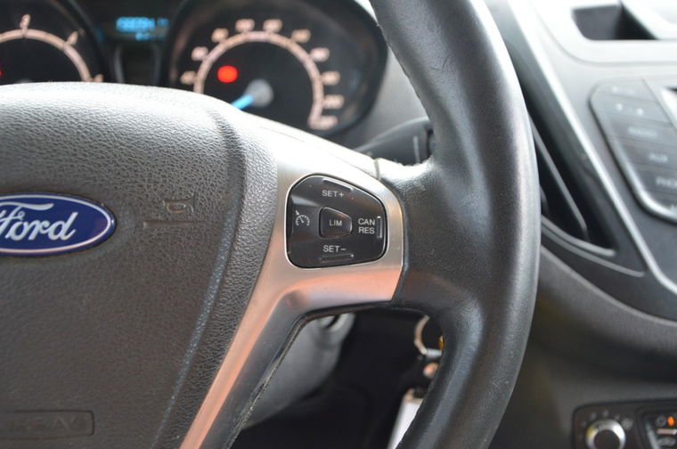 Ford Transit Courier