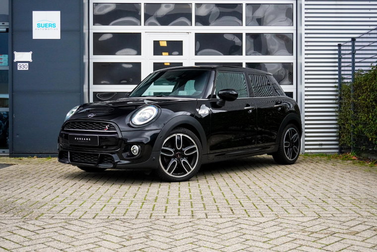 Foto van MINI 5-Deurs
