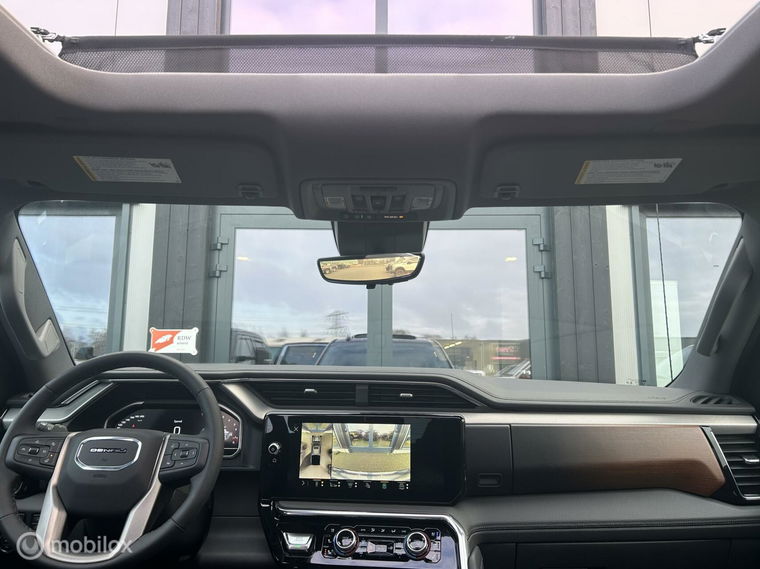 GMC Denali